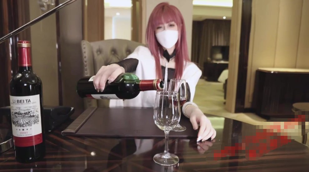 欧美女星nikki,メイリン モデルコレクション メ,观看免费无删减完整版